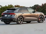 RENT AUDI Q8